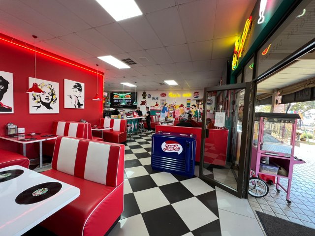 Petes_Diner