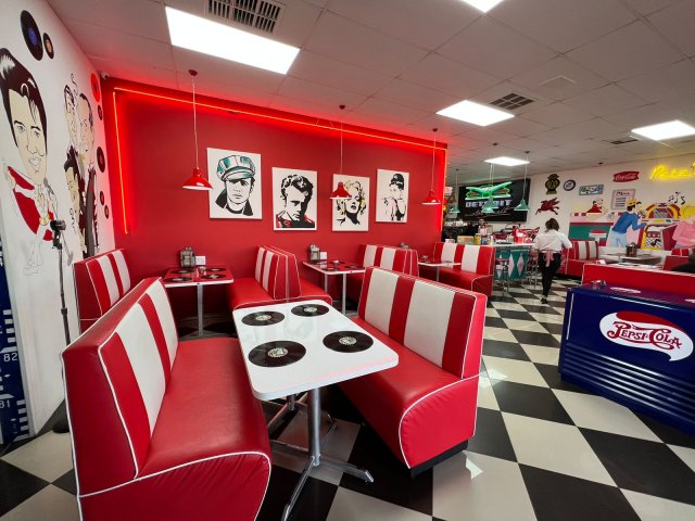 Petes_Diner